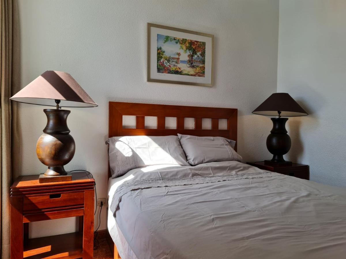 Barbados II Yumbo Two Bedroom Apartment 플라야 델 잉글스 외부 사진