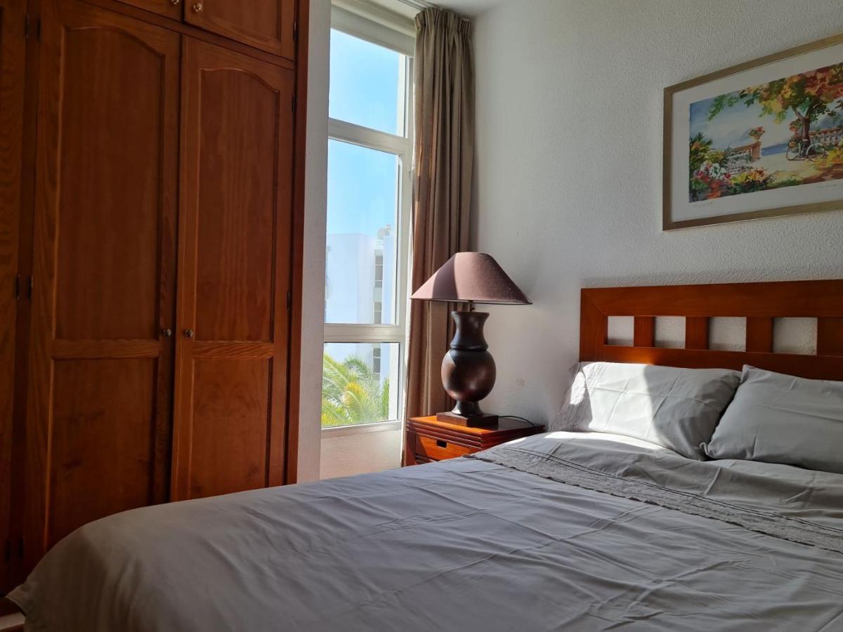 Barbados II Yumbo Two Bedroom Apartment 플라야 델 잉글스 외부 사진